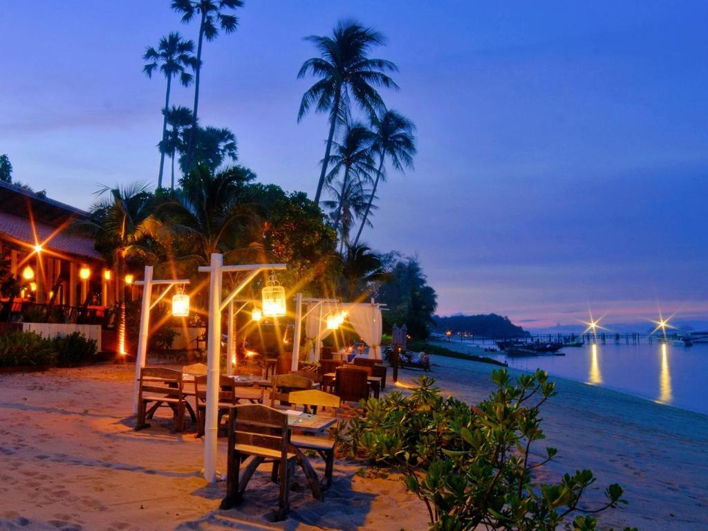 Отель Saree Samui Маенам Экстерьер фото